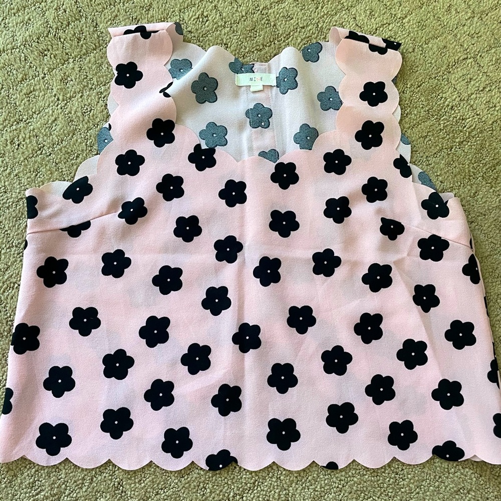 Pink flowy floral crop top